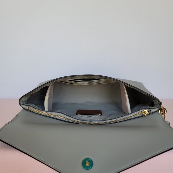 COACH Wyn Crossgrain Leather Clutch Wristlet- Dove Grey⭐ - Picture 13 of 16